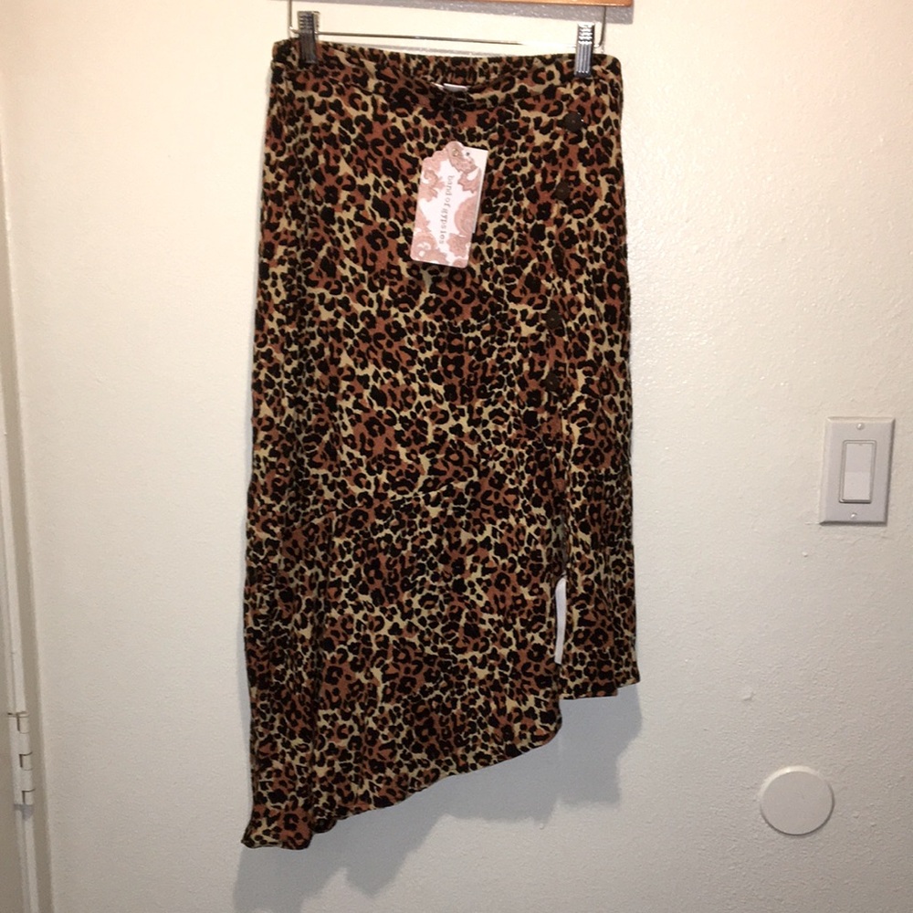 NWT Band of Gypsies Cheetah Print Asymmetric Hem